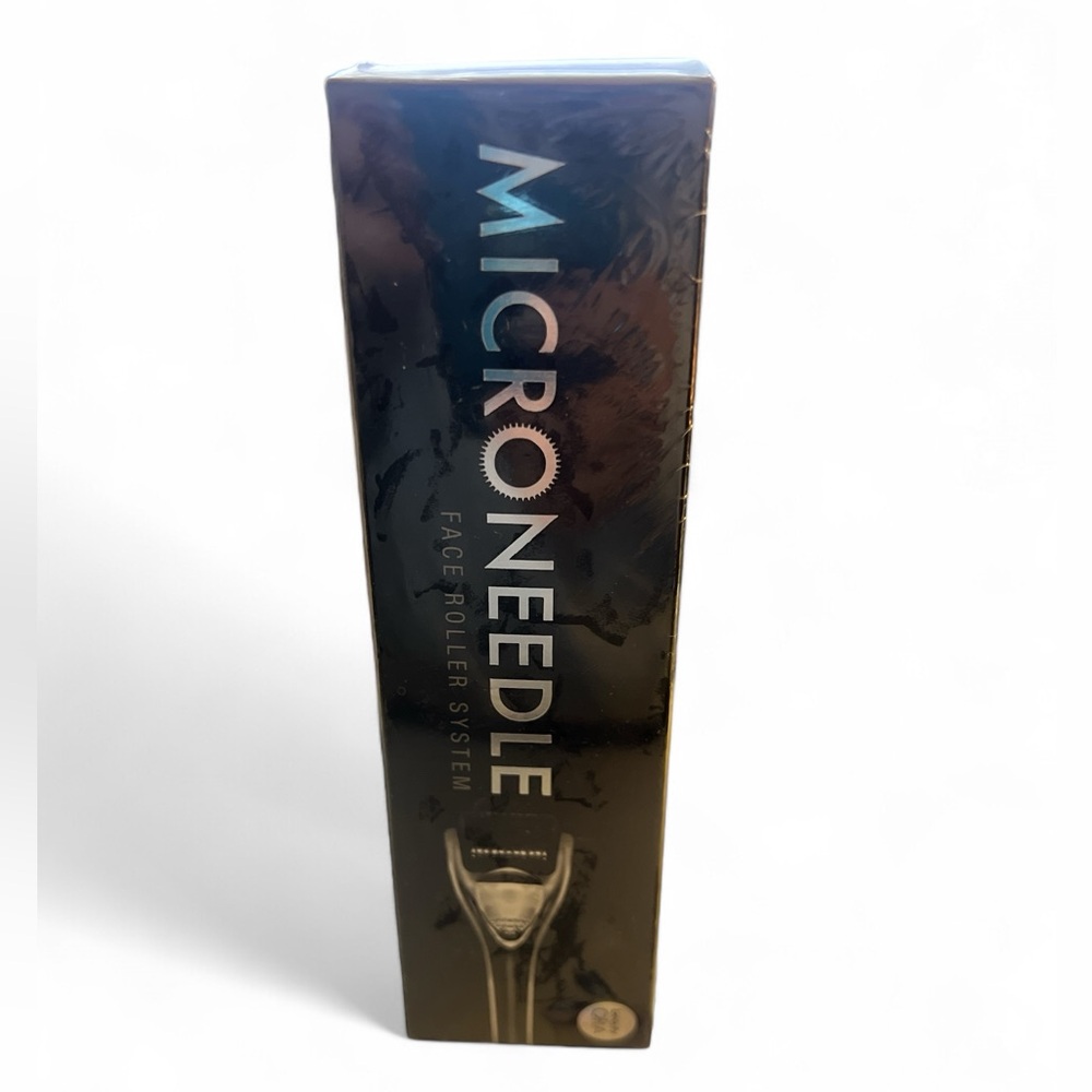 Beauty ORA Microneedle Face Roller
System .25mm NEW in Sealed Box